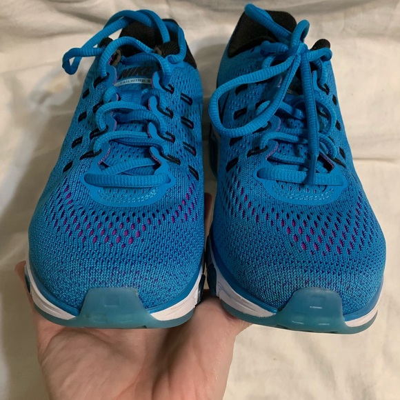 Nike Shoes - Nike Air Max Tailwind 8 Running shoe size 8.5